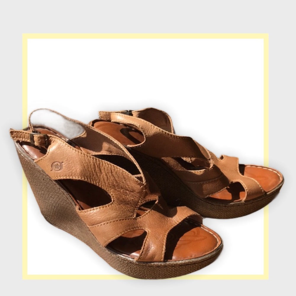 Born Wedge sandals